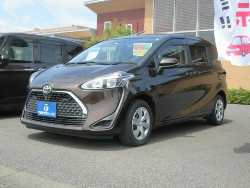 TOYOTA　SIENTA