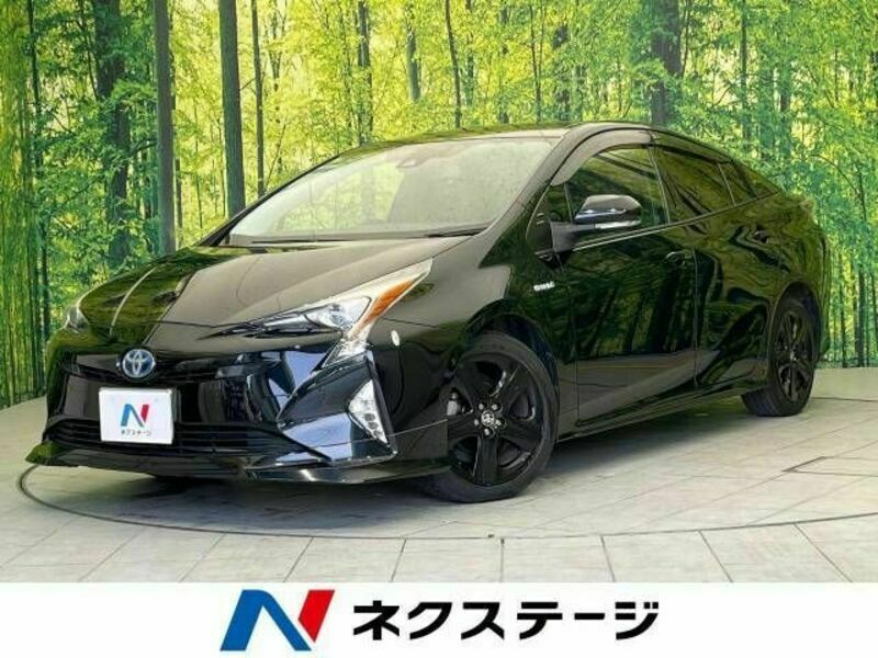 TOYOTA　PRIUS