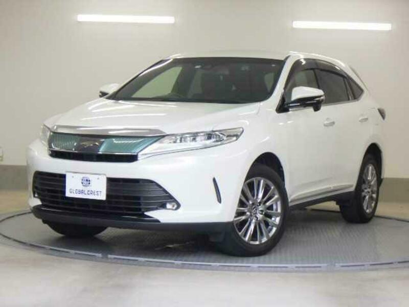 TOYOTA　HARRIER