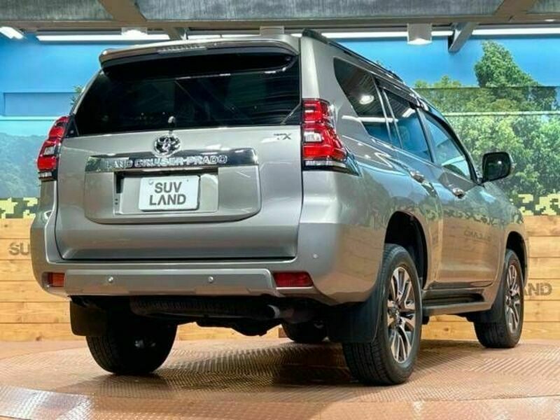 LAND CRUISER PRADO-17