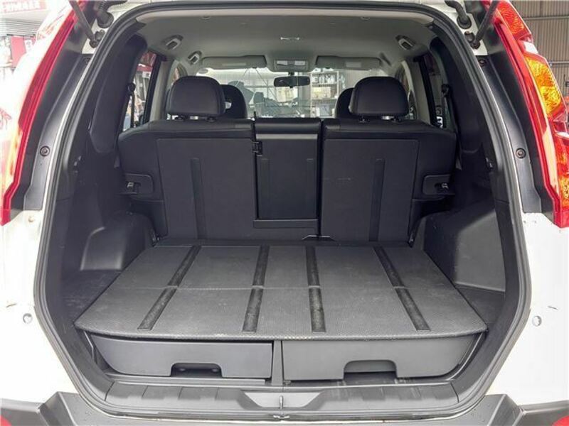 X-TRAIL-18