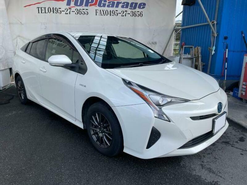 Used 2016 TOYOTA PRIUS DAA-ZVW55 | SBI Motor Japan