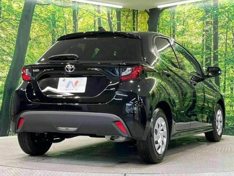 YARIS-16