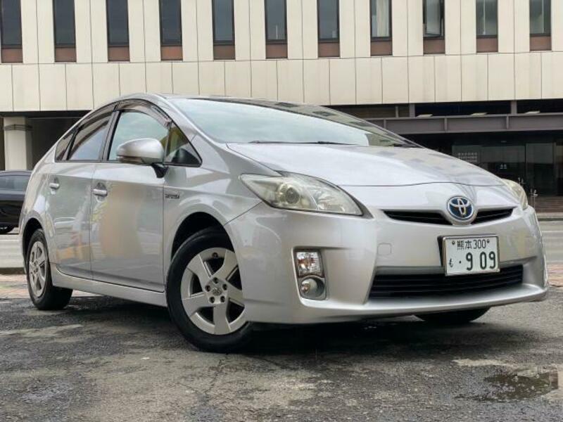 PRIUS-1