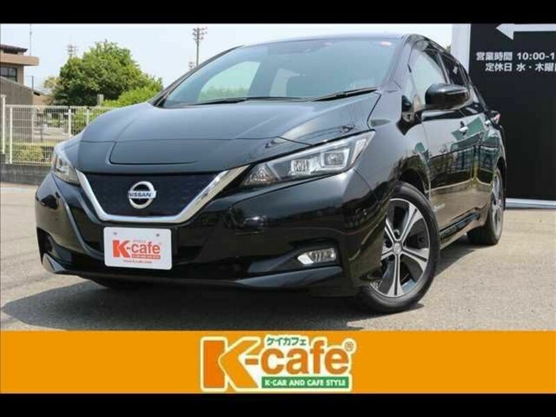 NISSAN　LEAF