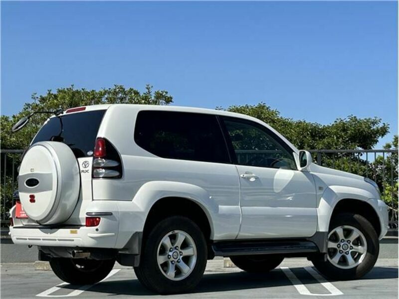 LAND CRUISER PRADO-1