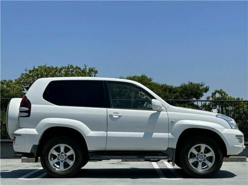 LAND CRUISER PRADO-5