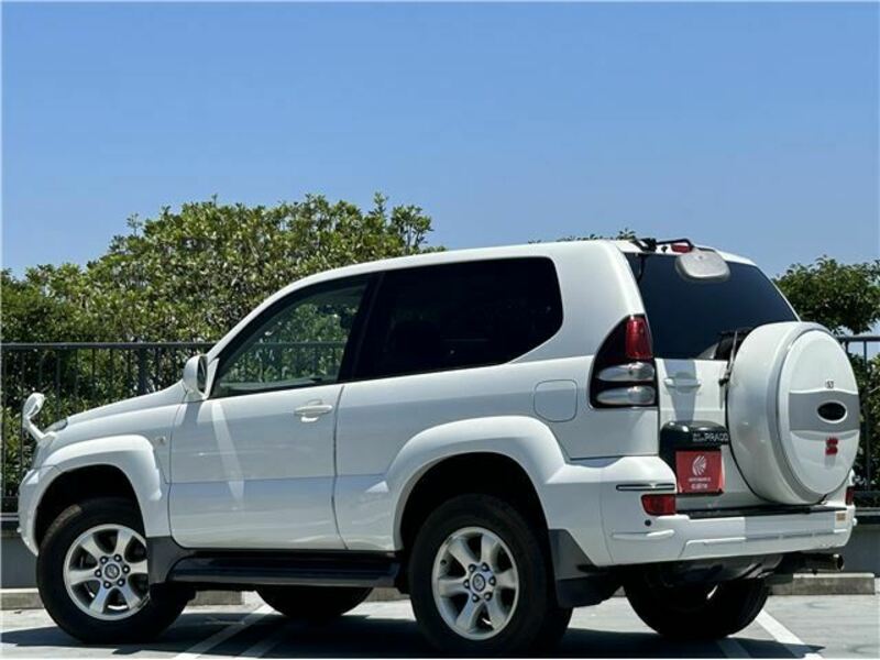 LAND CRUISER PRADO-7