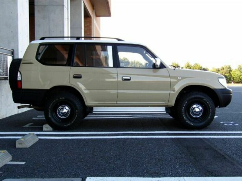 LAND CRUISER PRADO-6