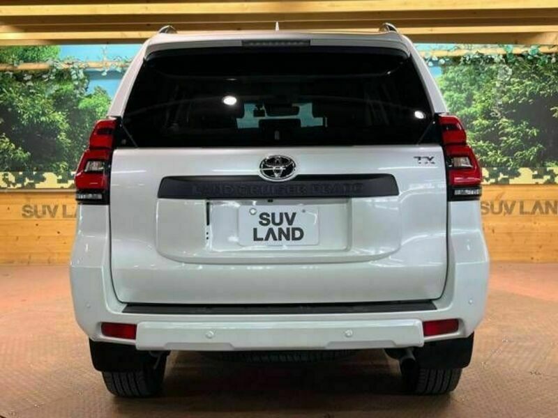 LAND CRUISER PRADO-18