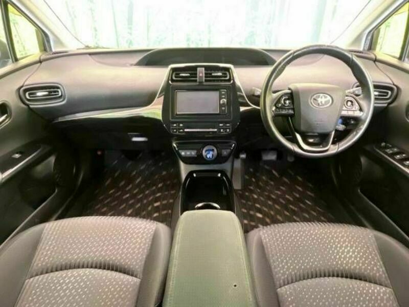 PRIUS-1