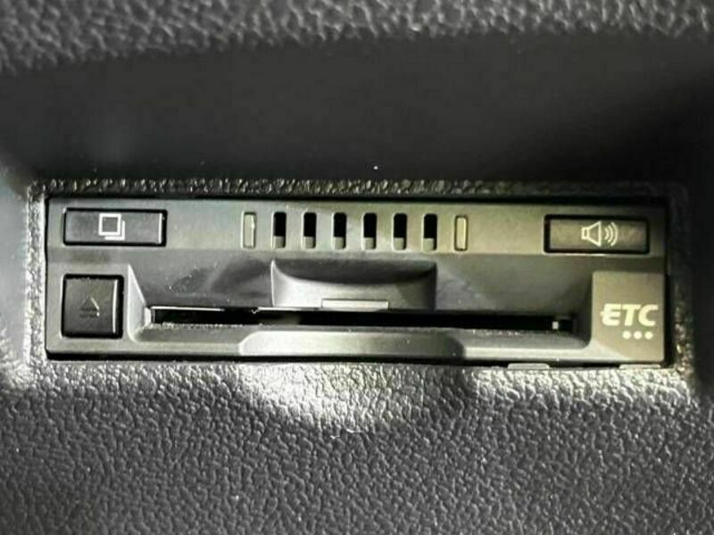PRIUS-6