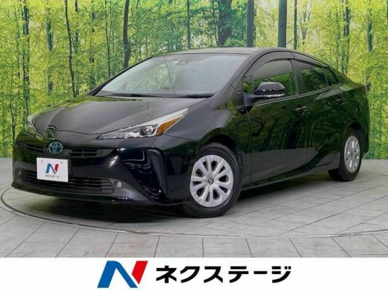 TOYOTA　PRIUS