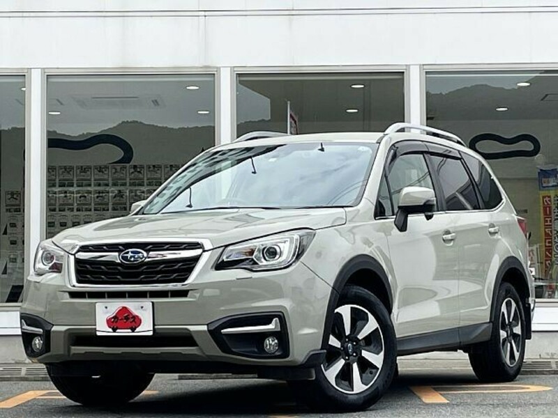 SUBARU　FORESTER