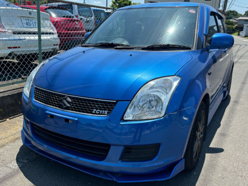 SUZUKI　SWIFT