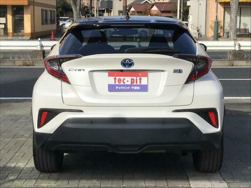 C-HR-6