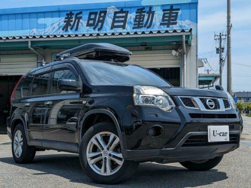 NISSAN　X-TRAIL