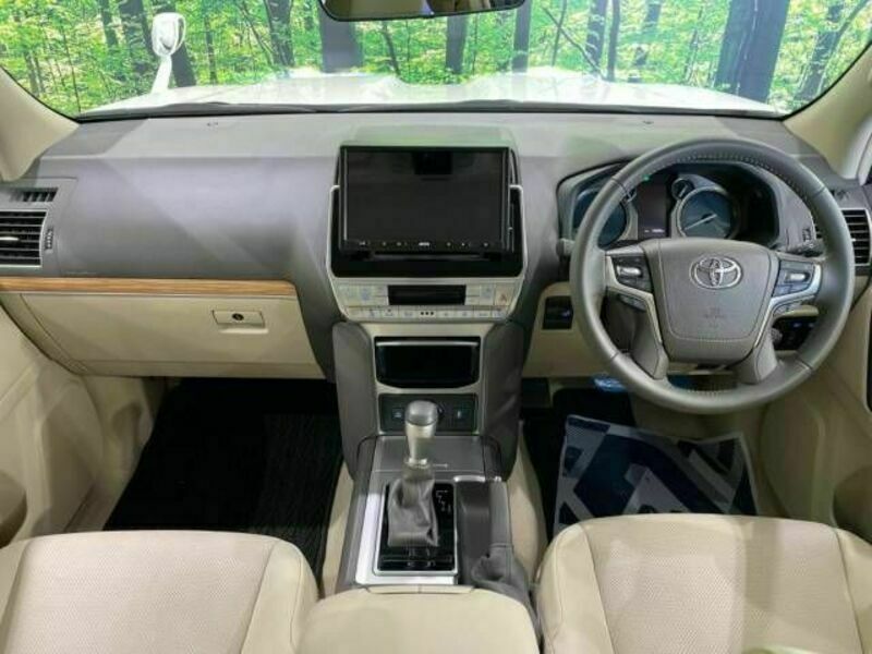 LAND CRUISER PRADO-1