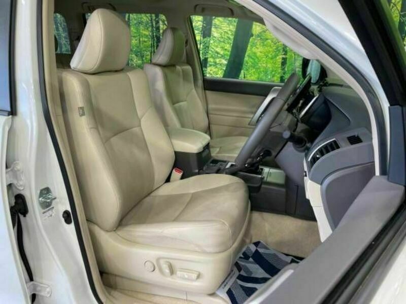 LAND CRUISER PRADO-8