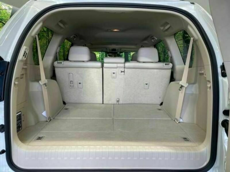 LAND CRUISER PRADO-11