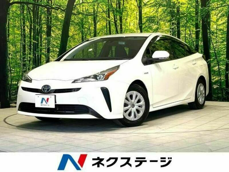 TOYOTA　PRIUS