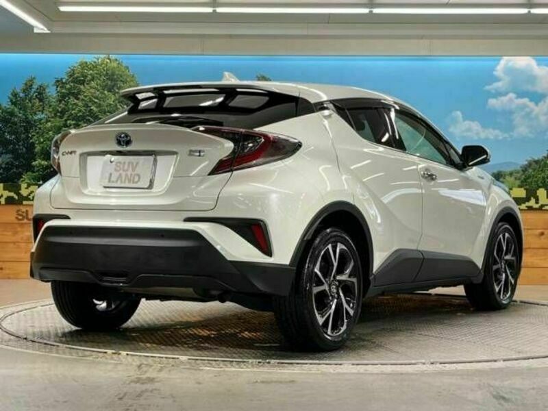 C-HR-17