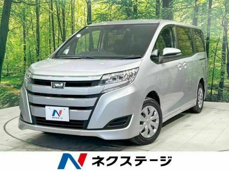 TOYOTA　NOAH