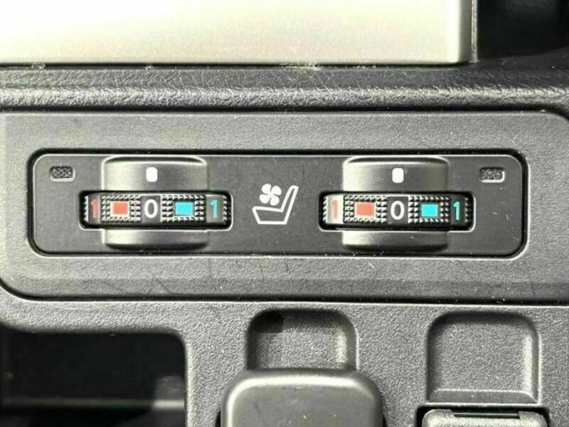 LAND CRUISER PRADO-6