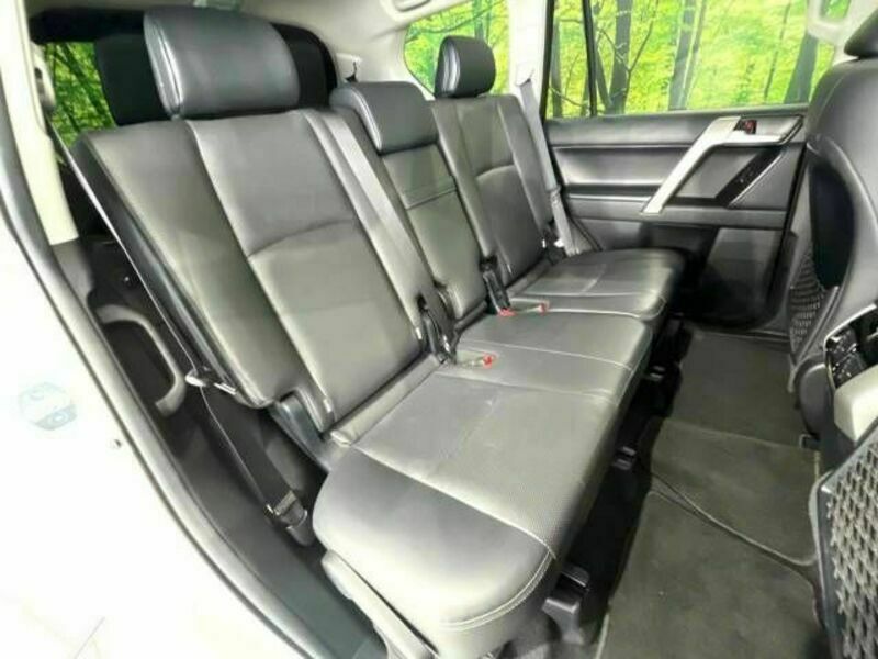 LAND CRUISER PRADO-8