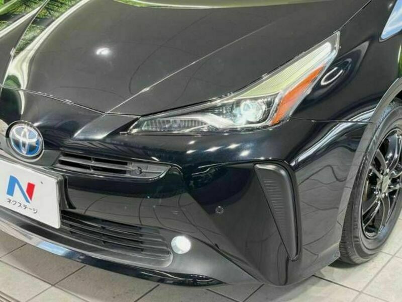 PRIUS-12