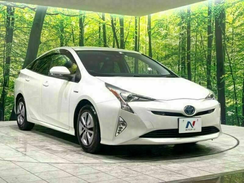 PRIUS-16