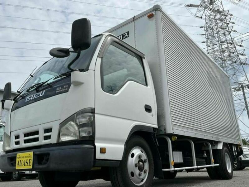 ISUZU　ELF