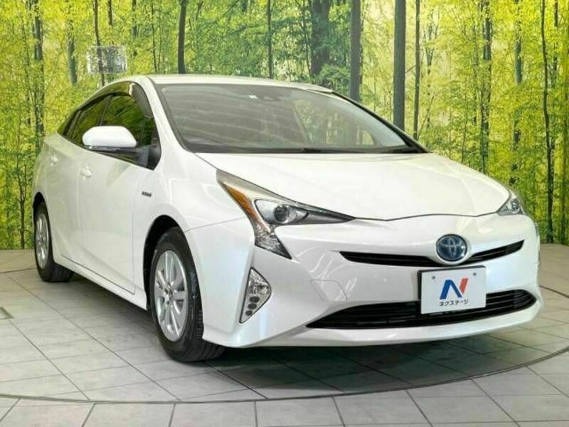 PRIUS-16