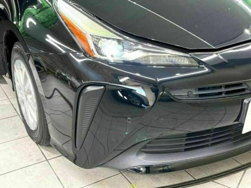 PRIUS-12