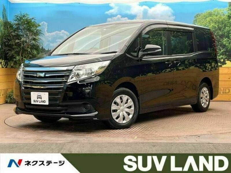 TOYOTA　NOAH