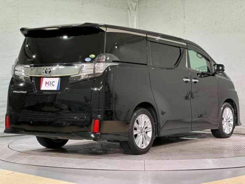 VELLFIRE-4