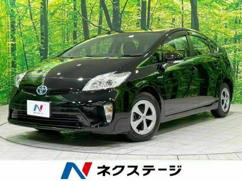 TOYOTA　PRIUS