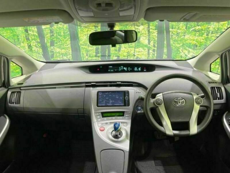 PRIUS-1