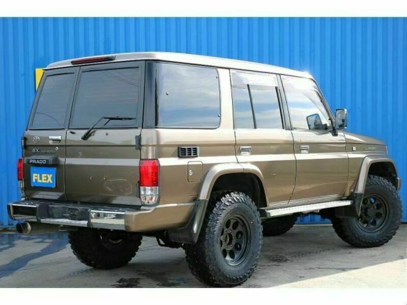 LAND CRUISER PRADO-2