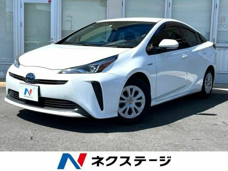 TOYOTA　PRIUS