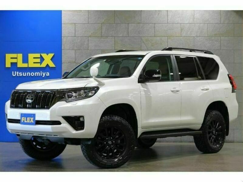 TOYOTA　LAND CRUISER PRADO