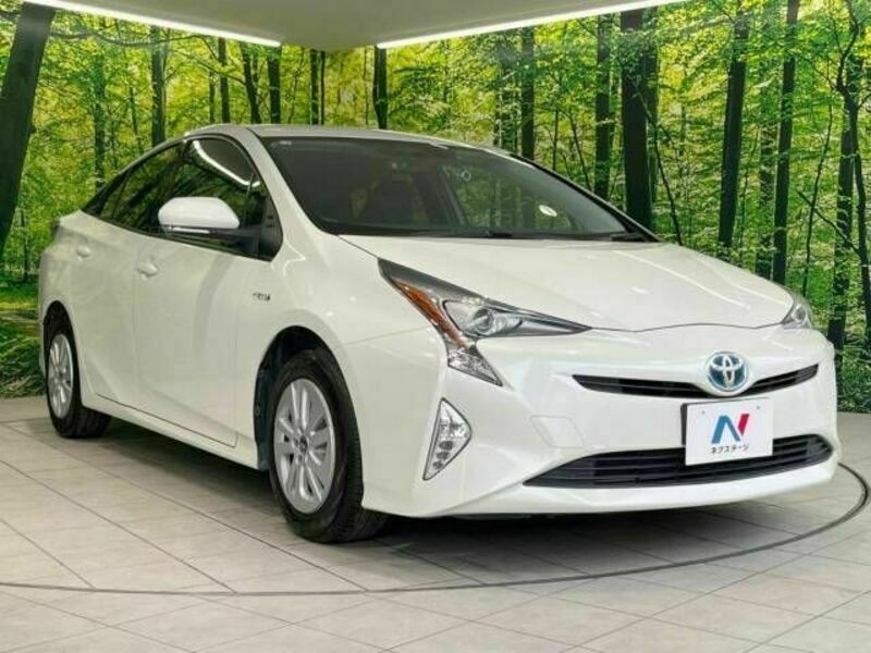 PRIUS-16