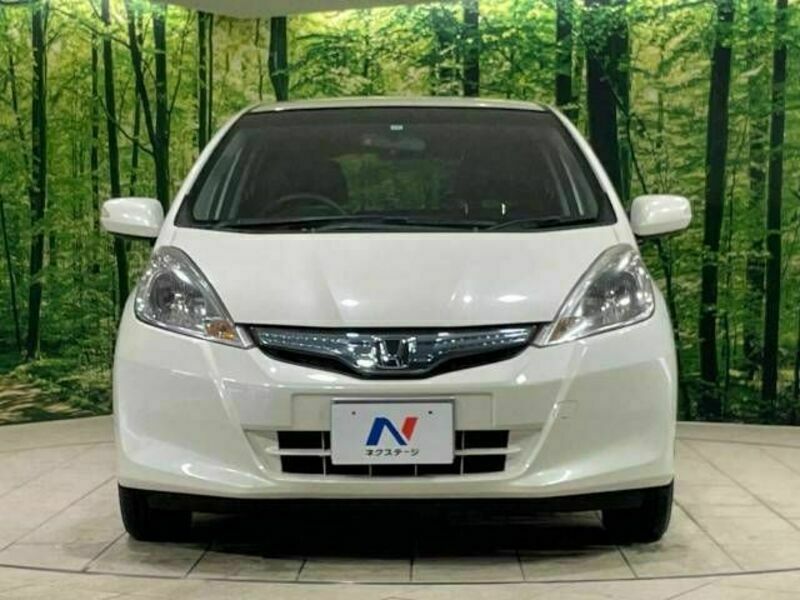 FIT HYBRID-14