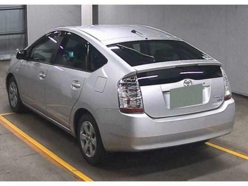 PRIUS-2