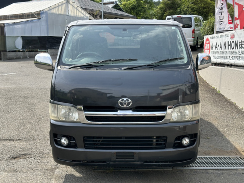 HIACE VAN-11