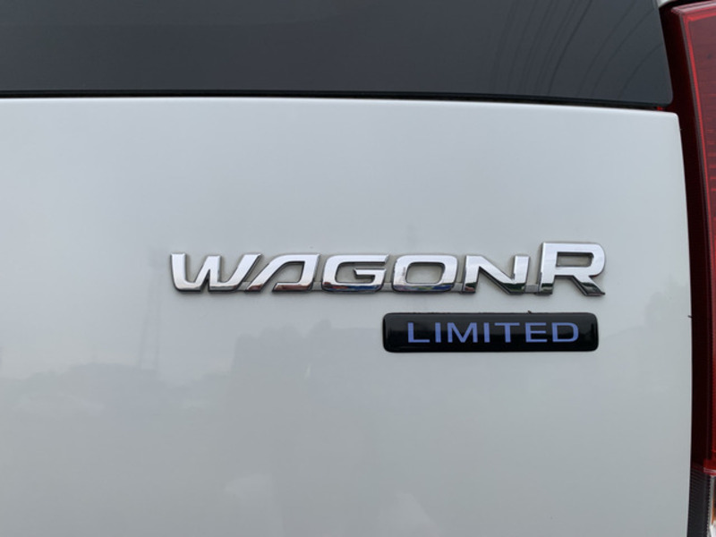 WAGON R-8