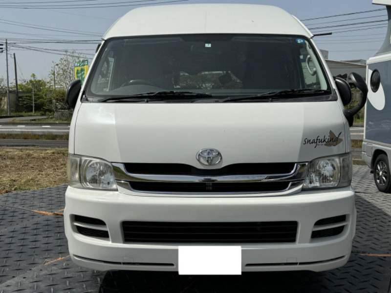 HIACE VAN-1