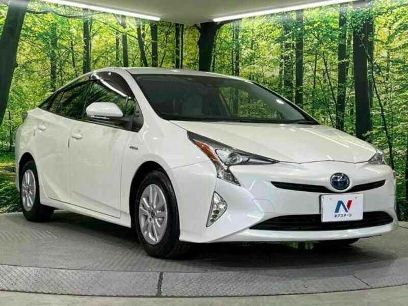 PRIUS-16