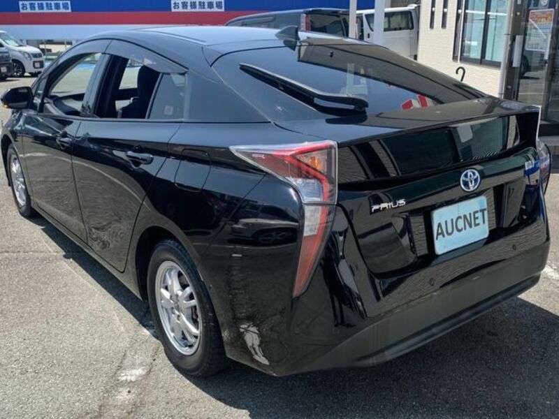 PRIUS-13