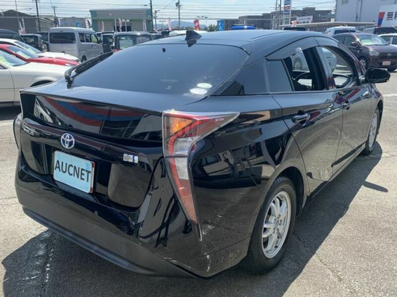 PRIUS-14